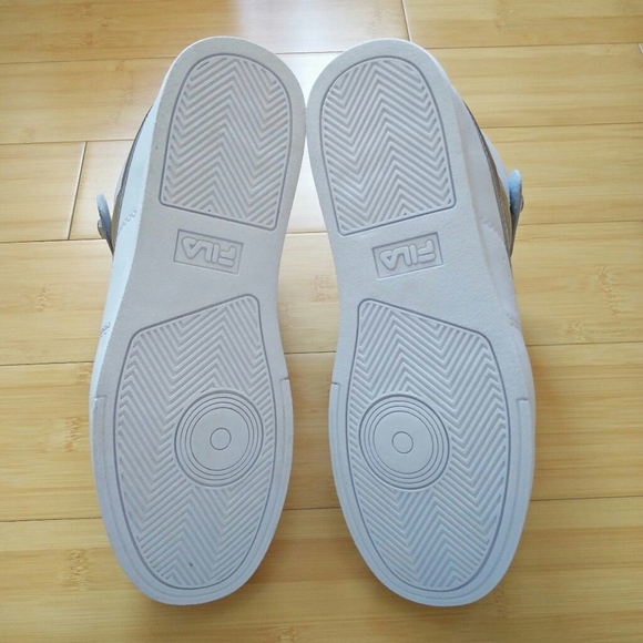 -NEW- Fila Vulcan 13 Anodized Sneakers 7 - Picture 13 of 16